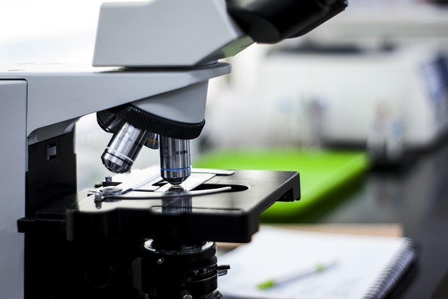 精密級聚氨酯PORON棉專用硅油，大幅提高泡孔的一致性，防止局部性能退化