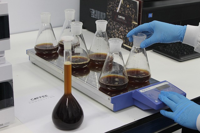 環(huán)氧粉末涂料促進(jìn)劑，顯著增強(qiáng)涂層對(duì)金屬基材的附著力與抗剝離性能